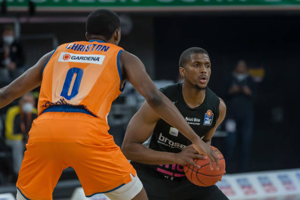 吸引全球目 吸引全球目