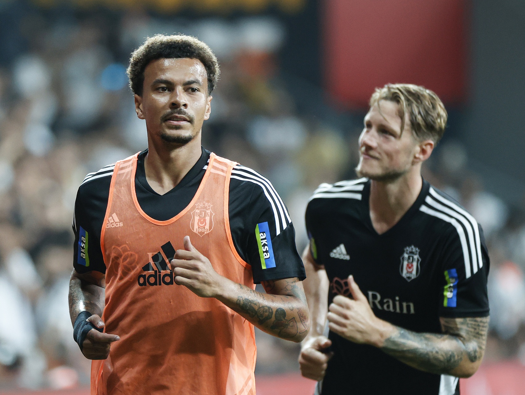 另一方面 另一方面